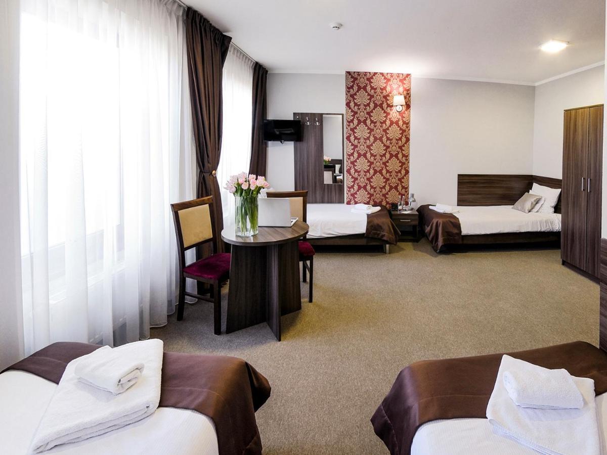 Hotel Dabrowski Oświęcim  Eksteriør billede